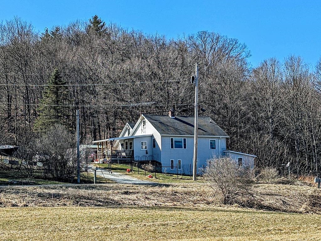 5559 West Creek Road, Pittsford