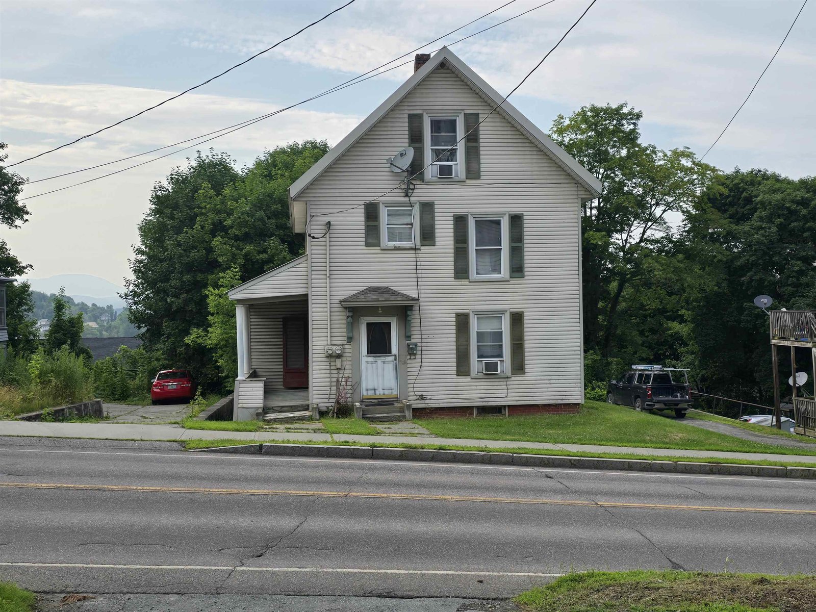 110 Pleasant Street, Newport City