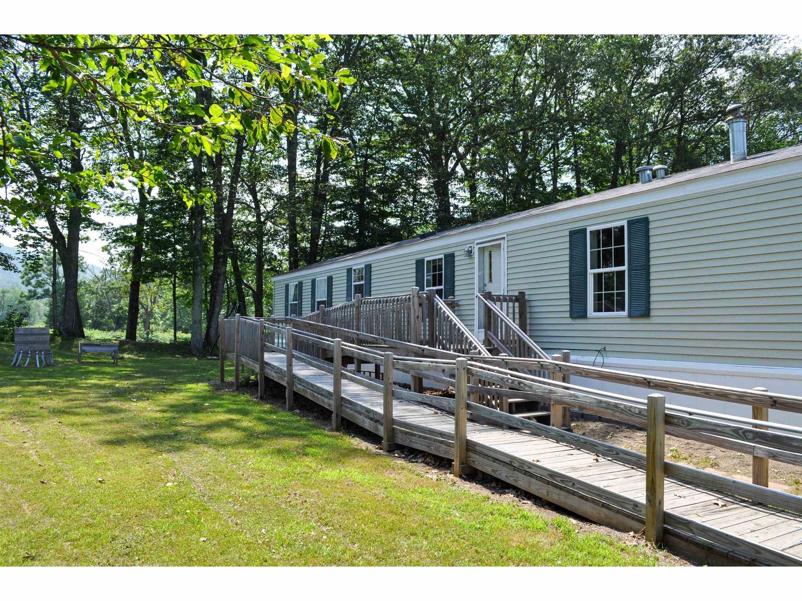 185 Riverbend Way, Woodstock