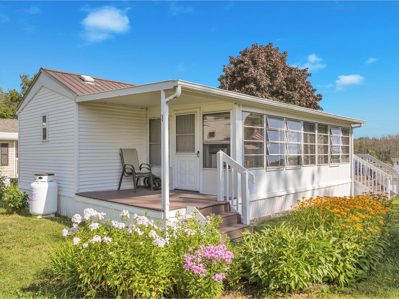 13 Jonathan Circle, South Hero
