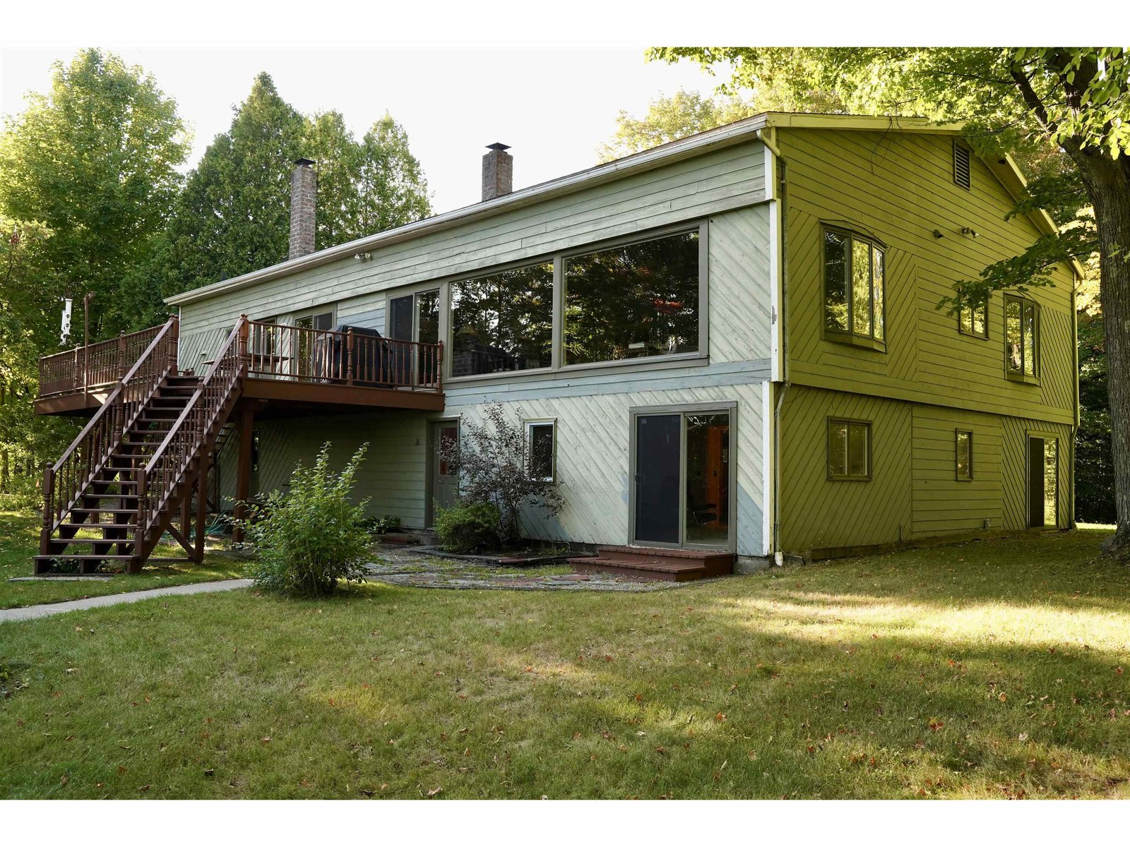 81 Top Deck Lane, Newport Town