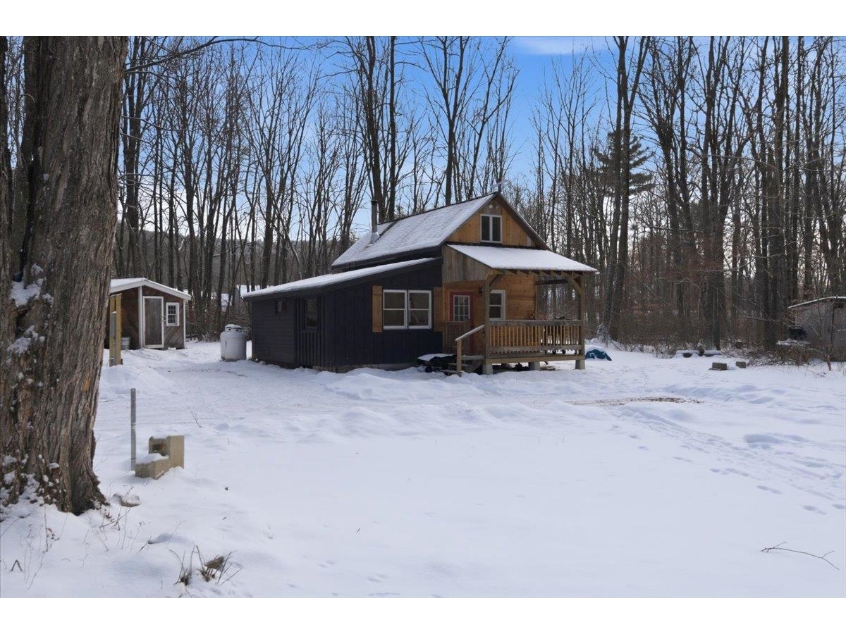 1227 Vermont Route 30, Townshend
