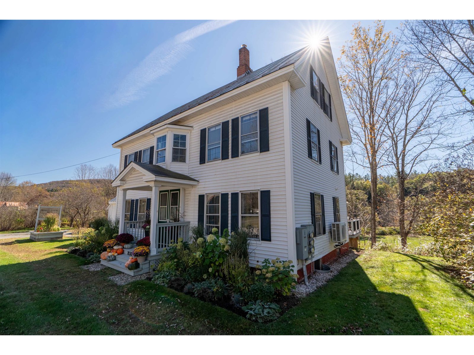 7030 U.S. Route 4, Bridgewater
