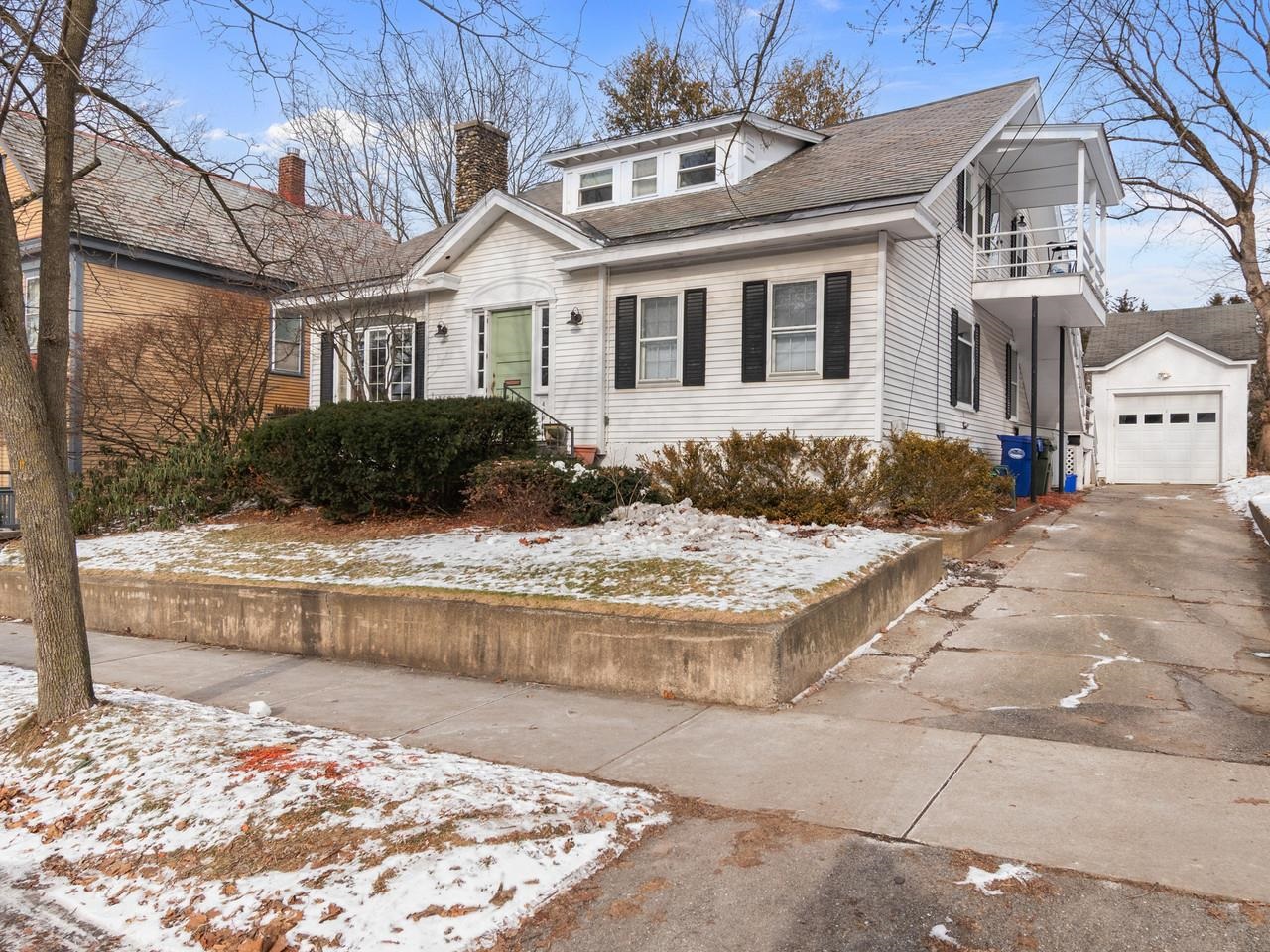 Sold property in Burlington Sold property in Burlington