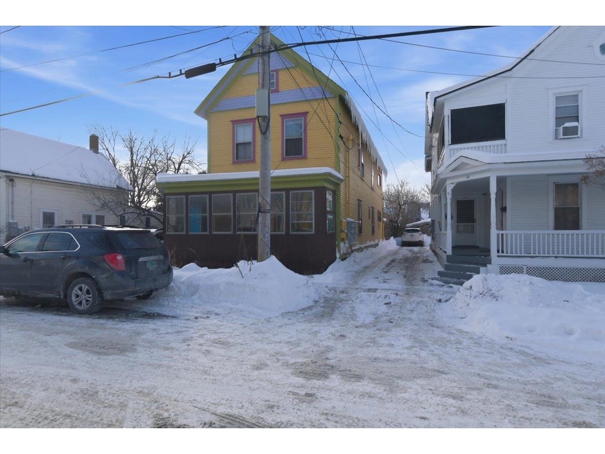 27-29 Lafountain Street, Burlington