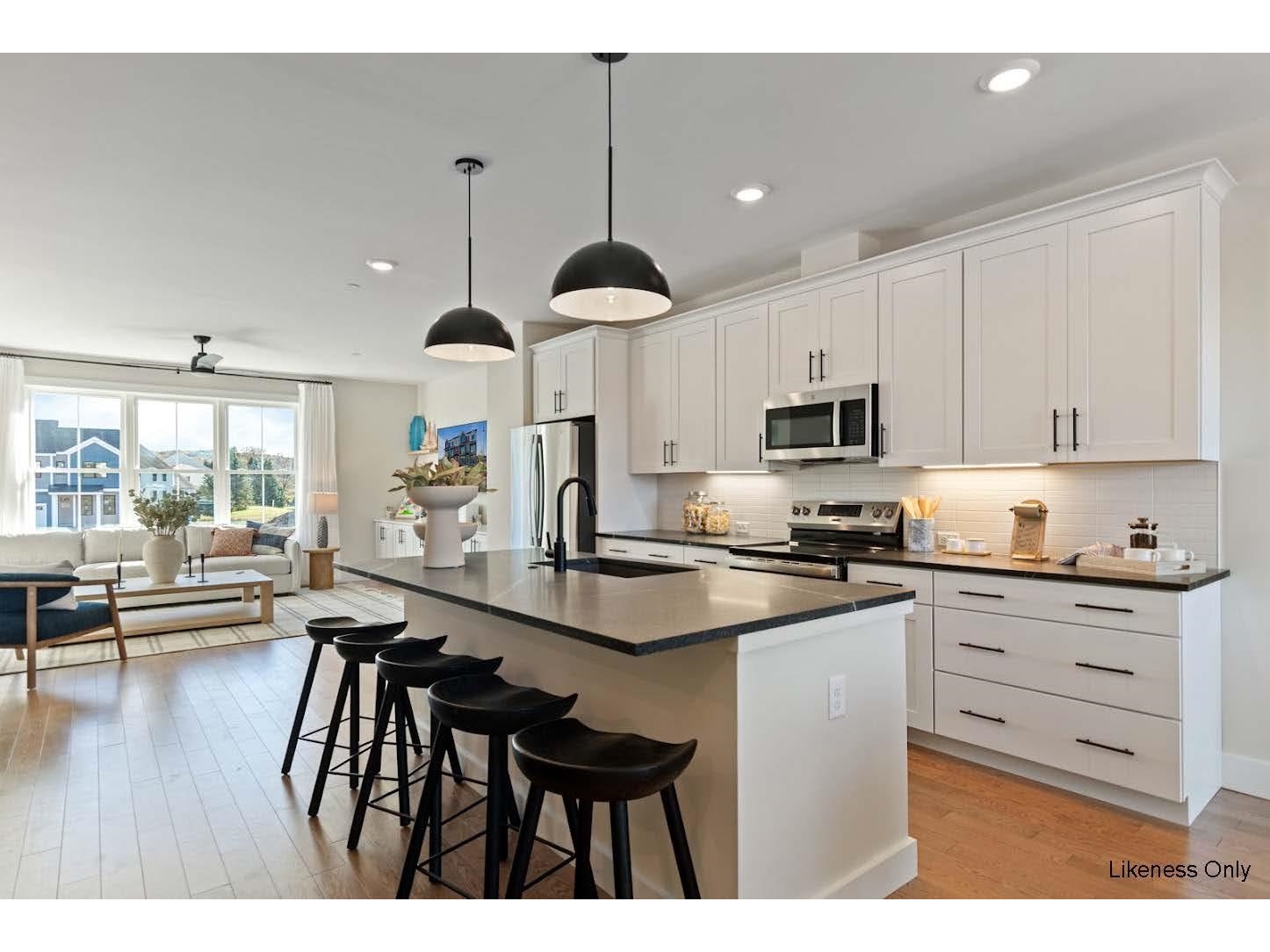 153 Eden Lane, Williston