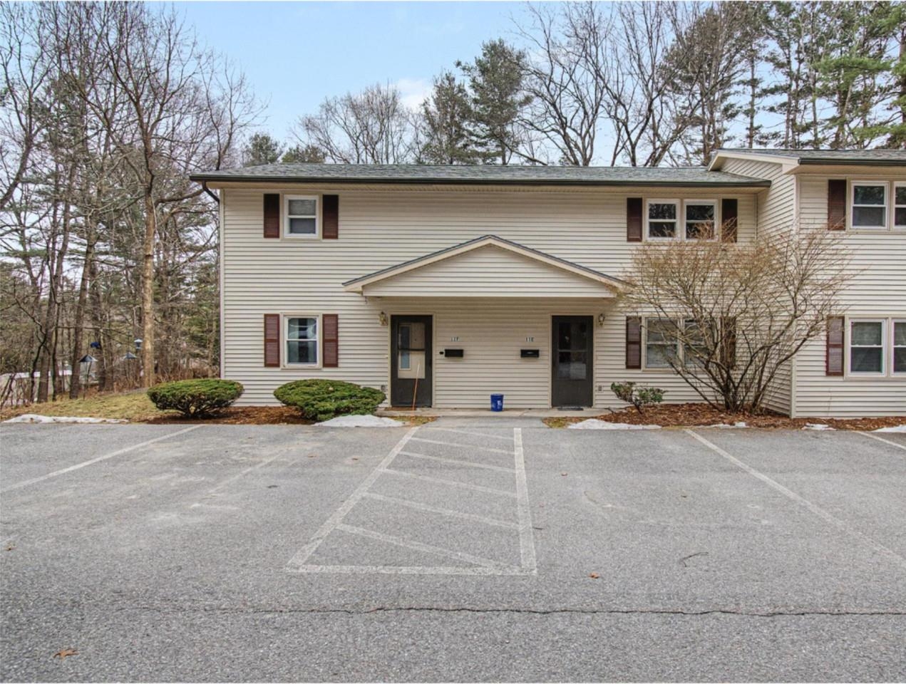 86 Pinecrest Drive, Essex