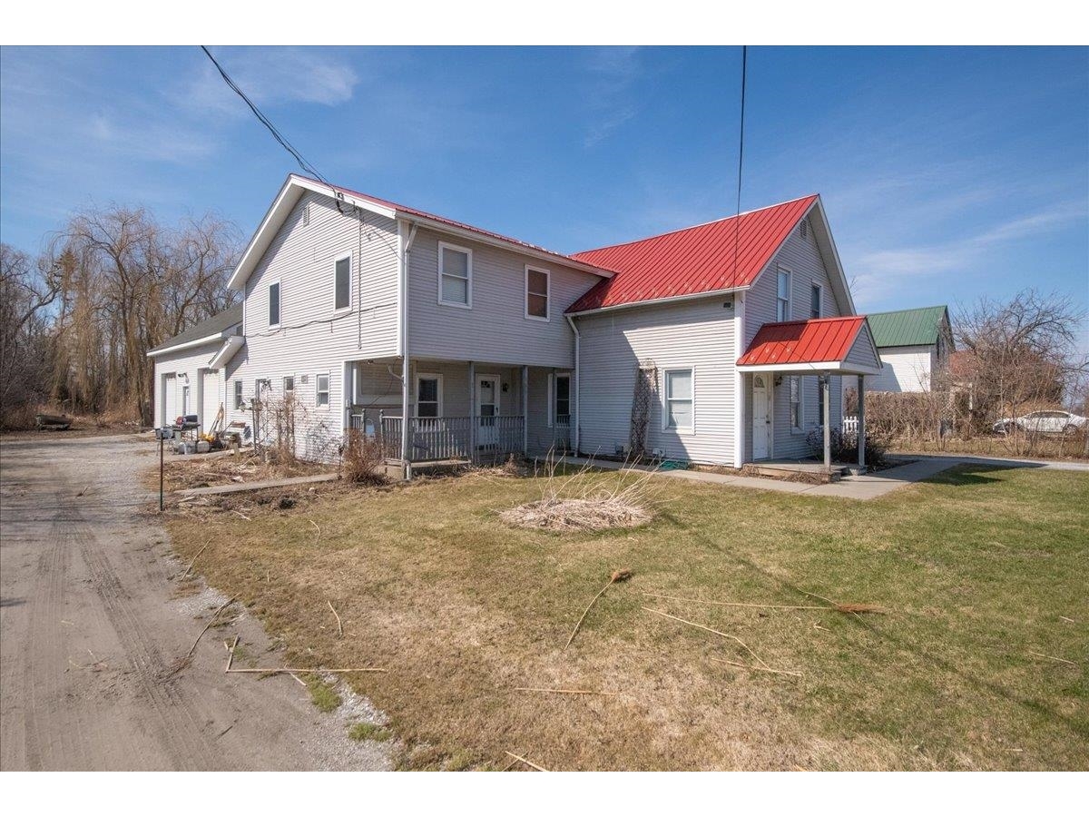 374 Lake Road, St. Albans Town
