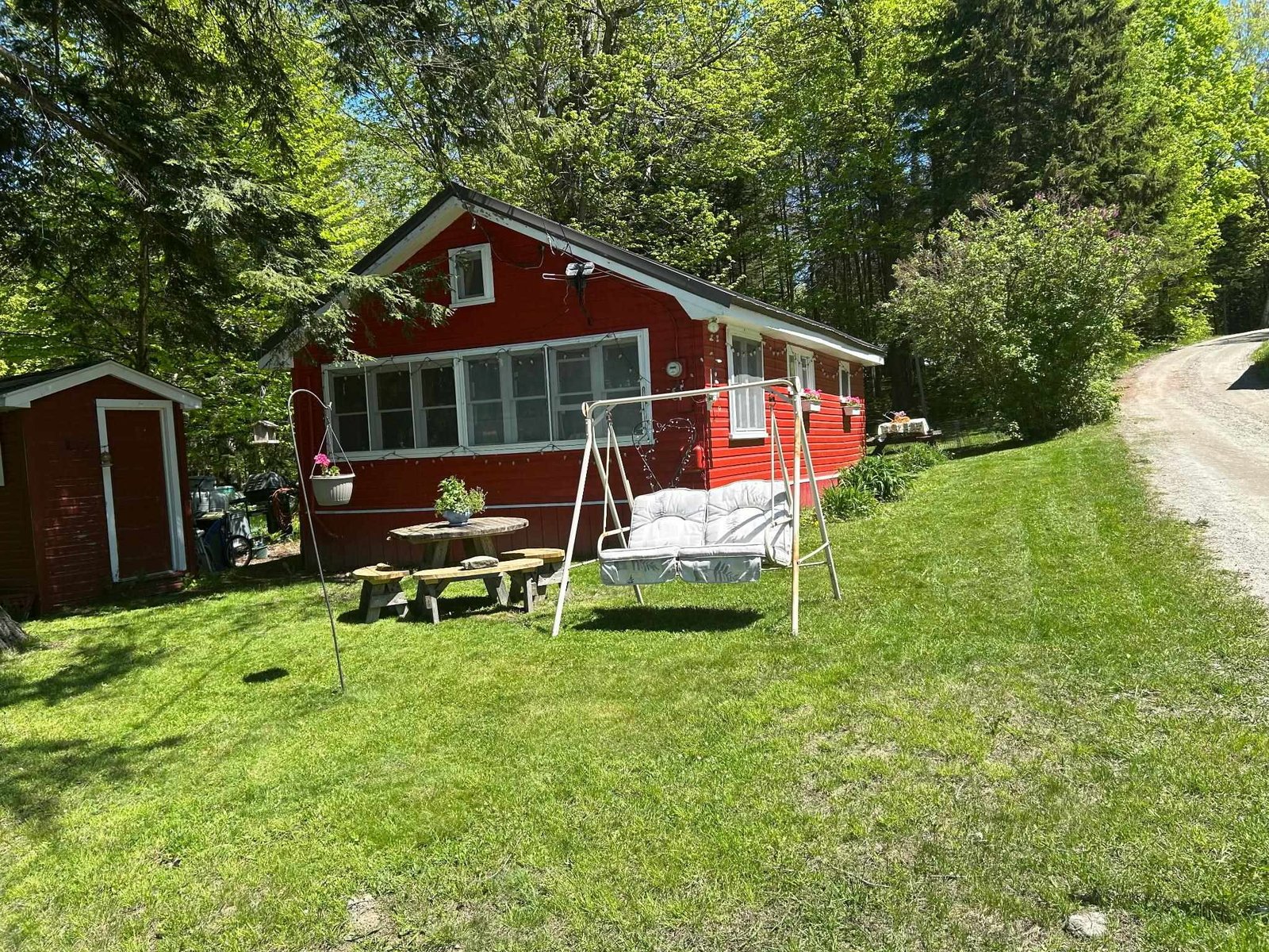 436 Seymour East, Morgan