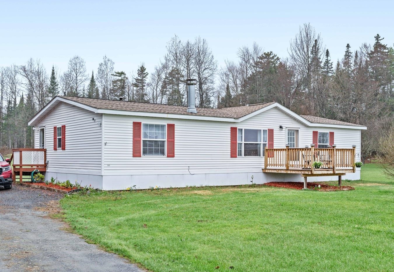 711 Knowles Flat Road, Eden
