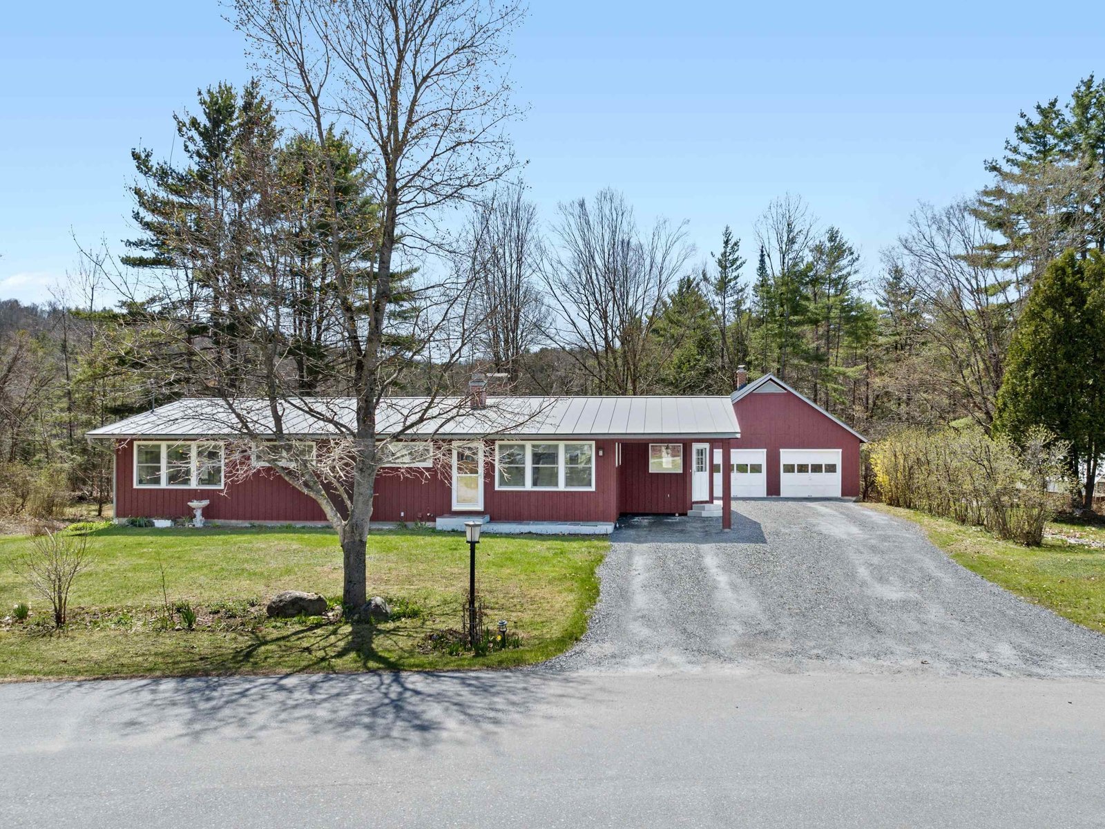 163 Martin Meadow Road, Plainfield