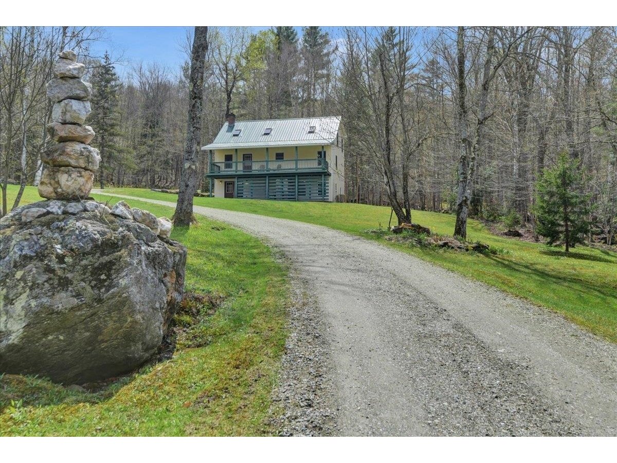 36 Hubbard Road, Waterville