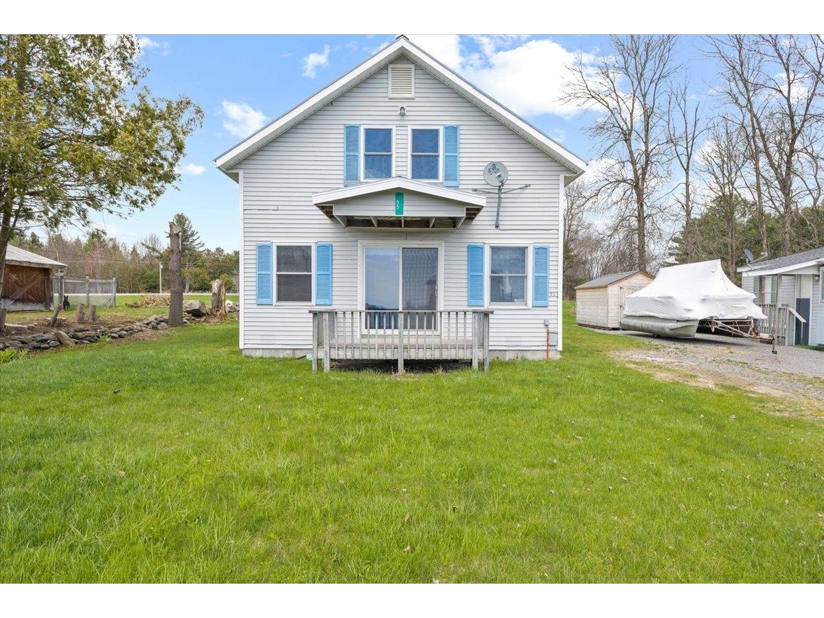 55 Dewing Road, Franklin