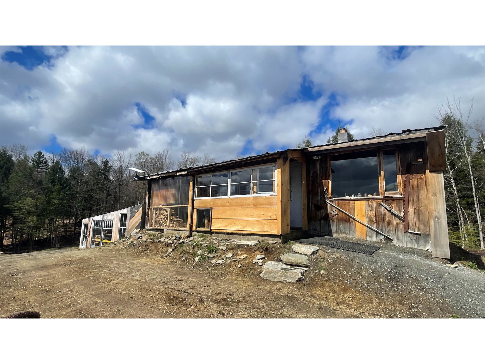 922 Crawford Trail Road, Westfield