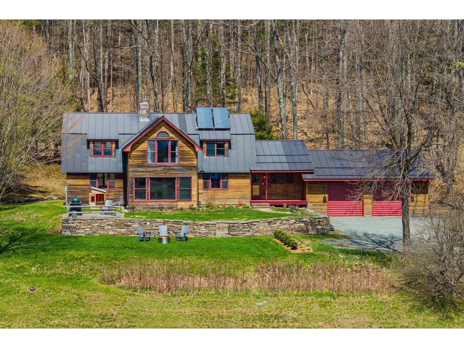 1693 Five Corners Road, Thetford