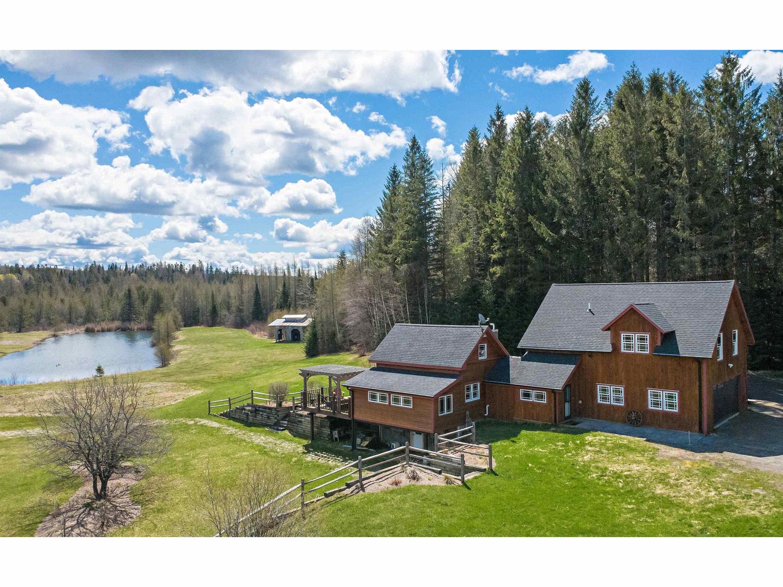 63 Stevens Hill East, Walden