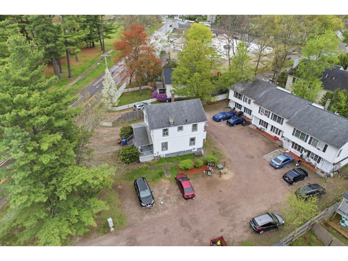 76 Ethan Allen Parkway, Burlington