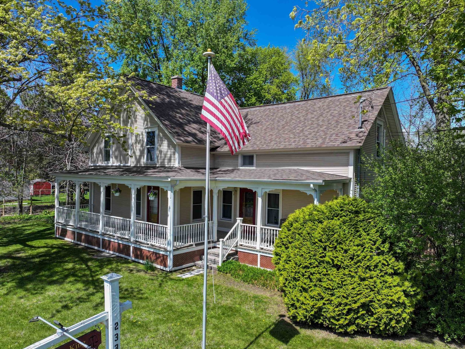 2337 VT Route 7, Middlebury