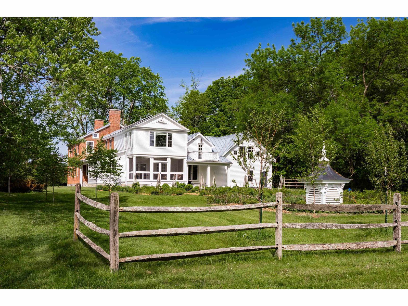 1816 Morgan Horse Farm Road, Weybridge