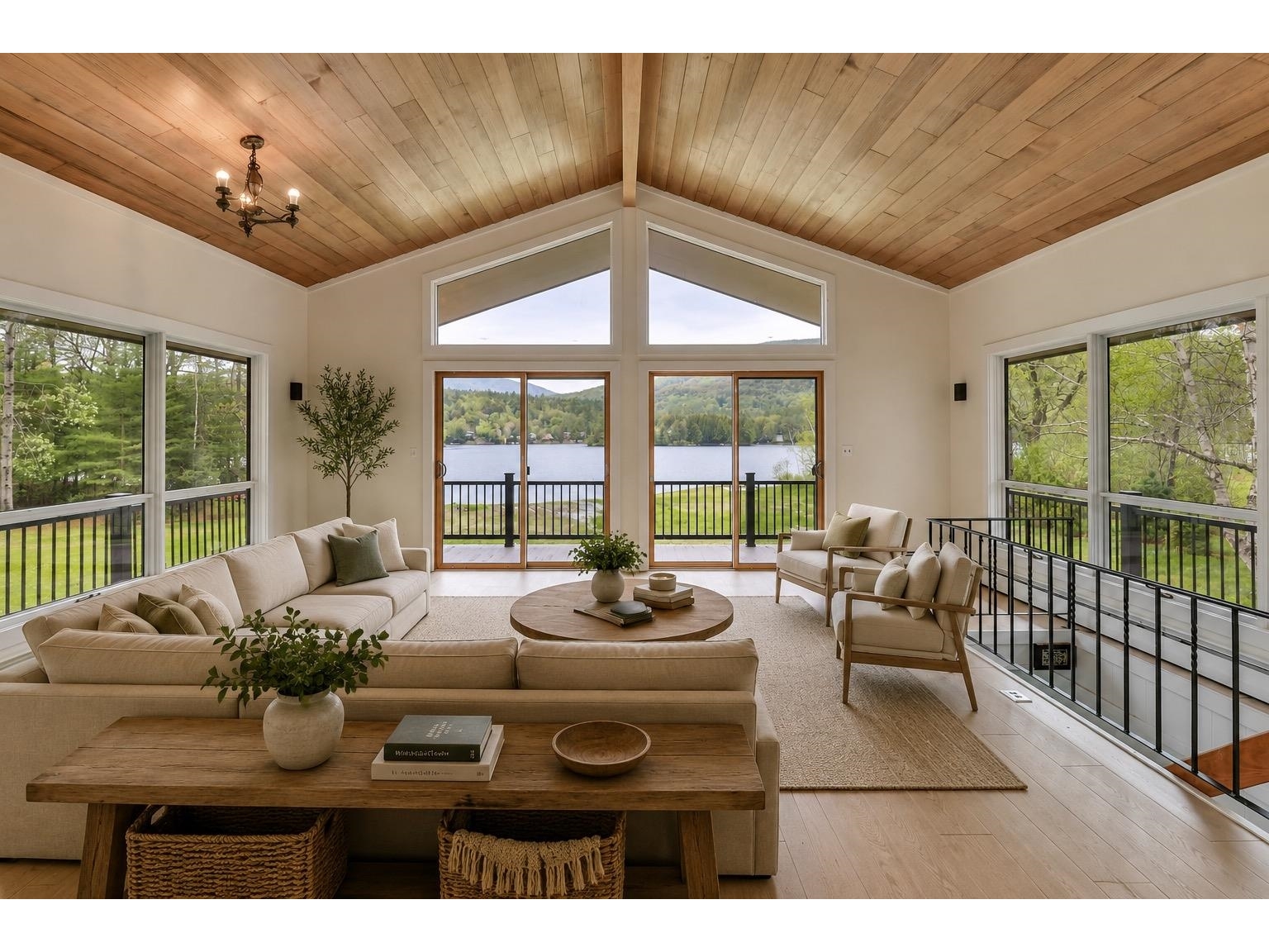 775 East Lake Road, Ludlow