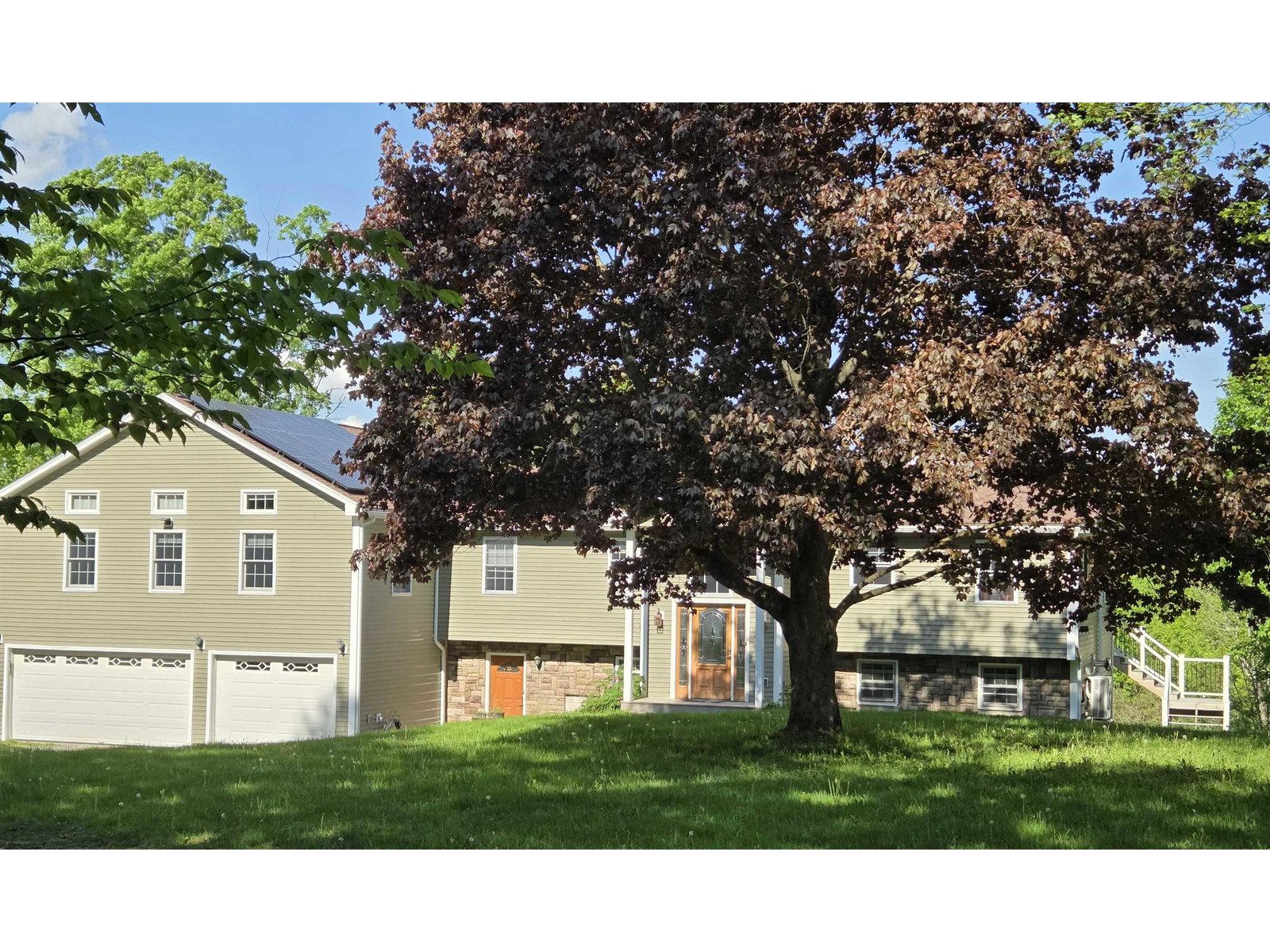 156 Covey Road, Westford