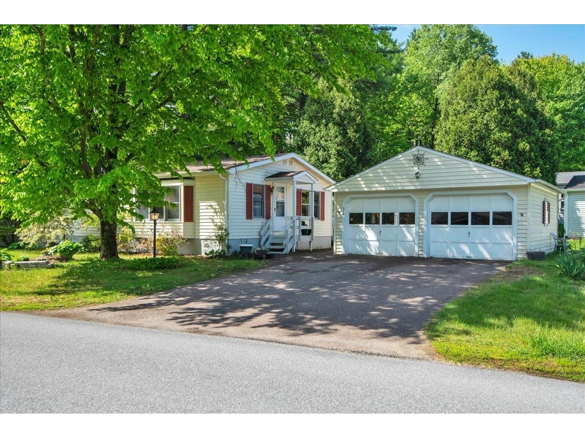 107 Williston Woods Road, Williston