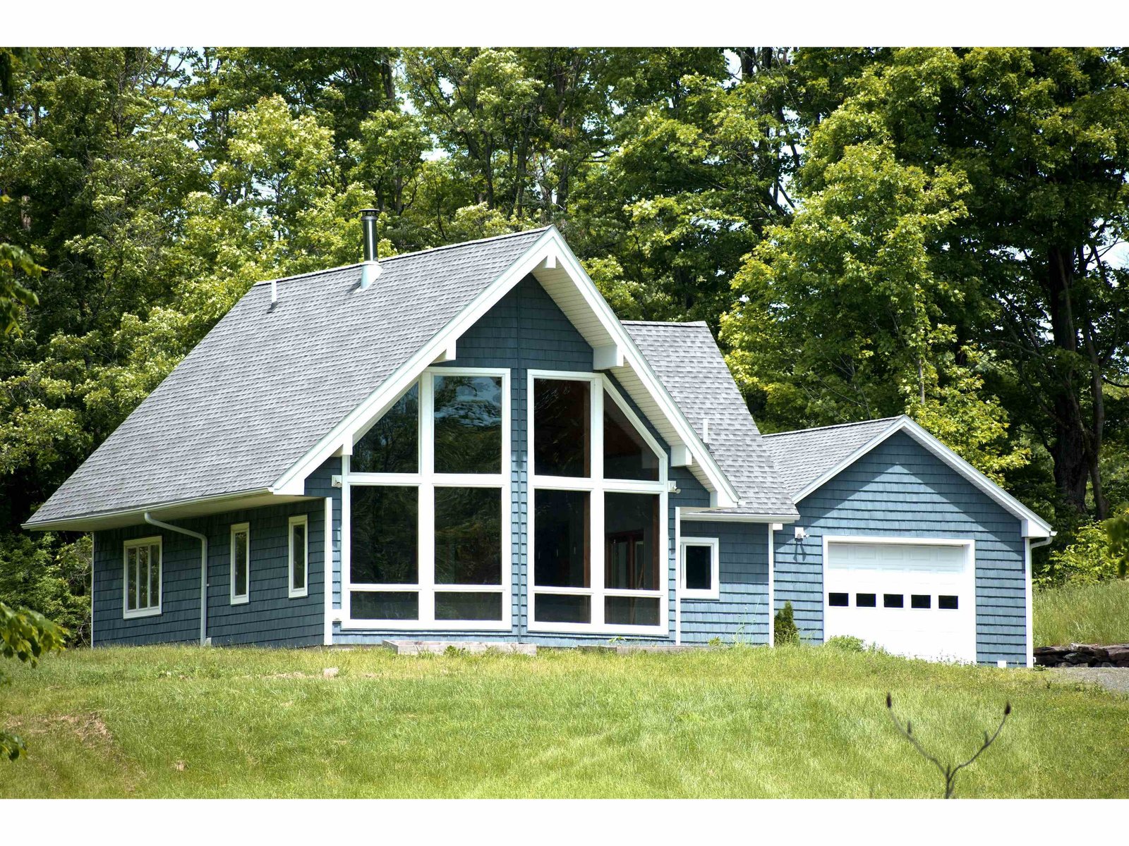 135 Stage Road, West Haven
