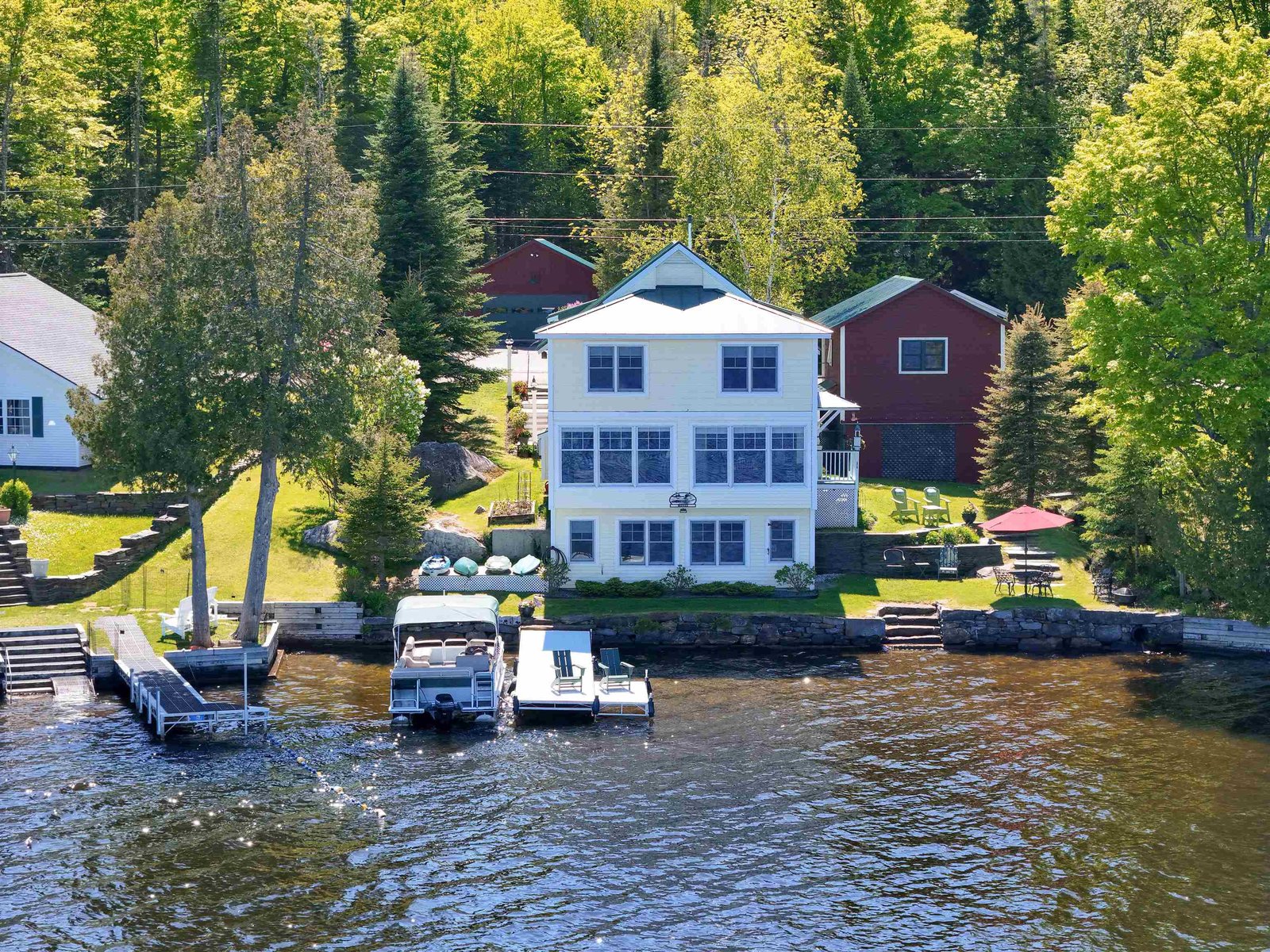 1559 West Shore Road, Cabot