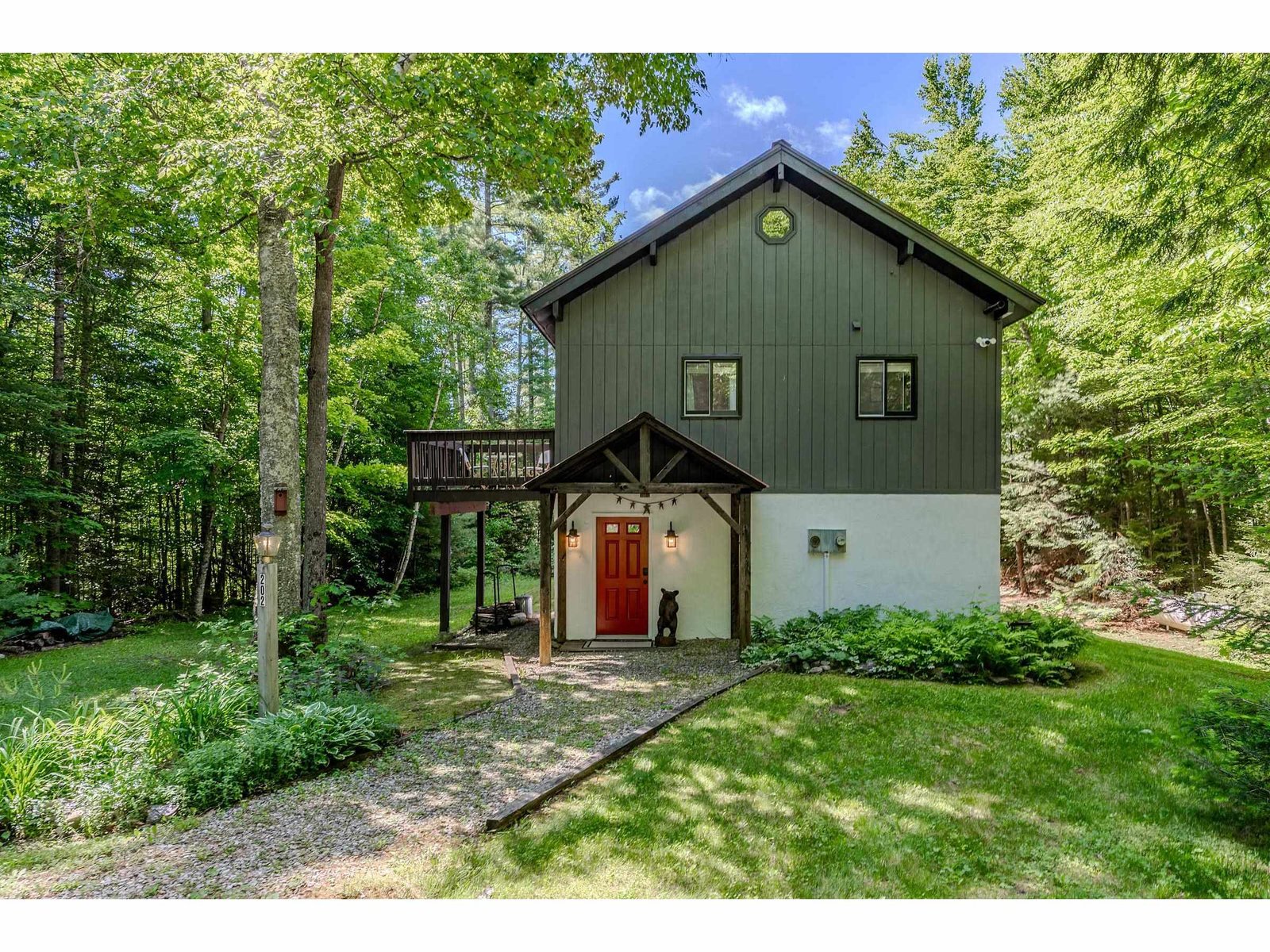 202 Twin Brook Circle, Londonderry