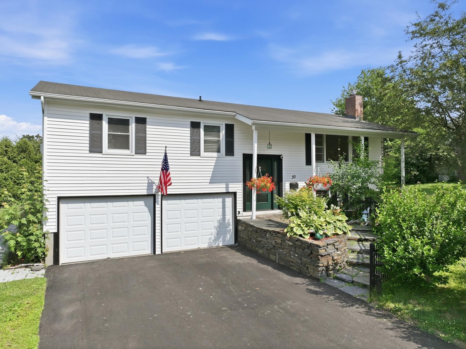 30 Drury Drive, Essex Junction