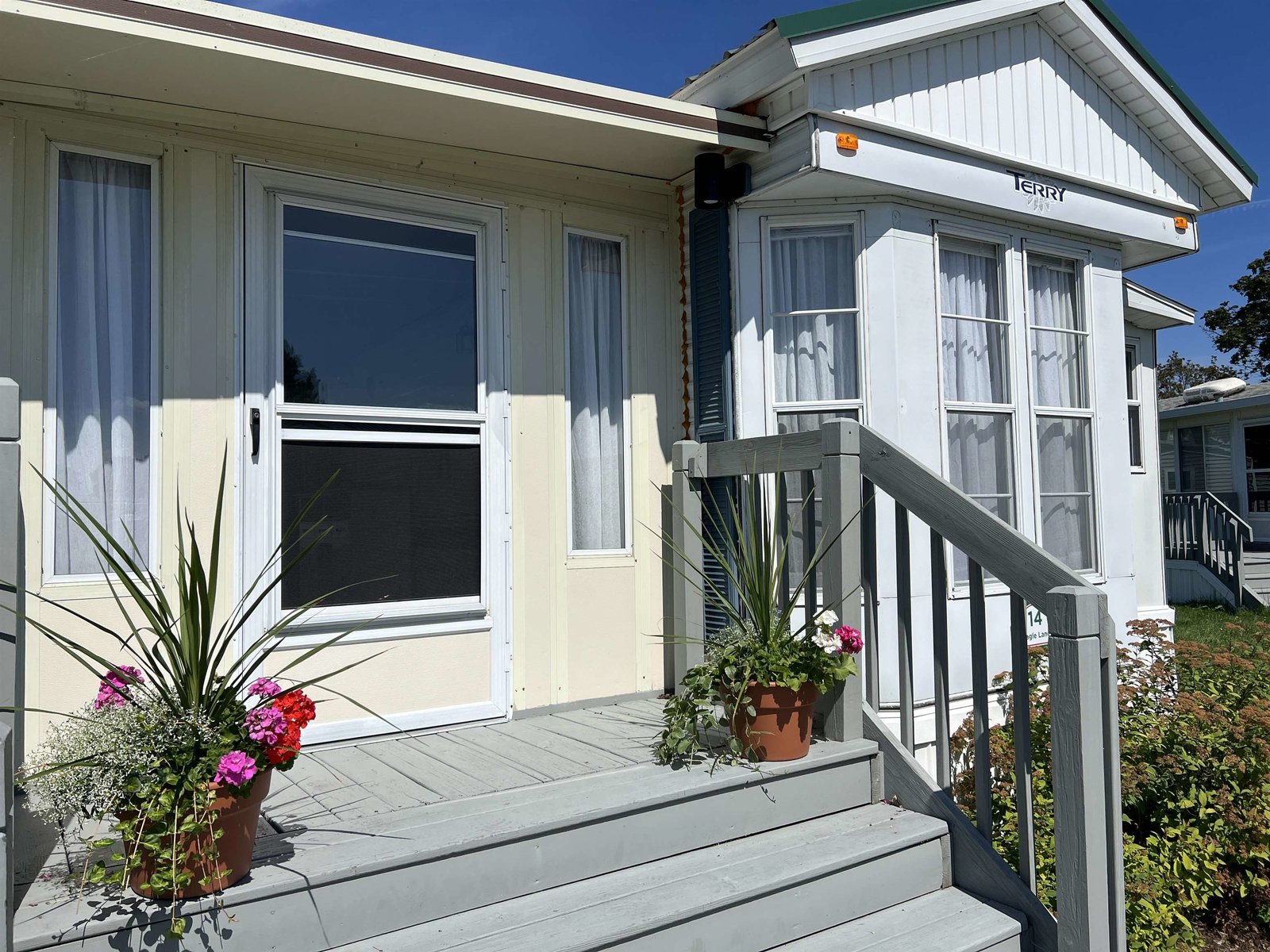 14 Eagle Lane, South Hero