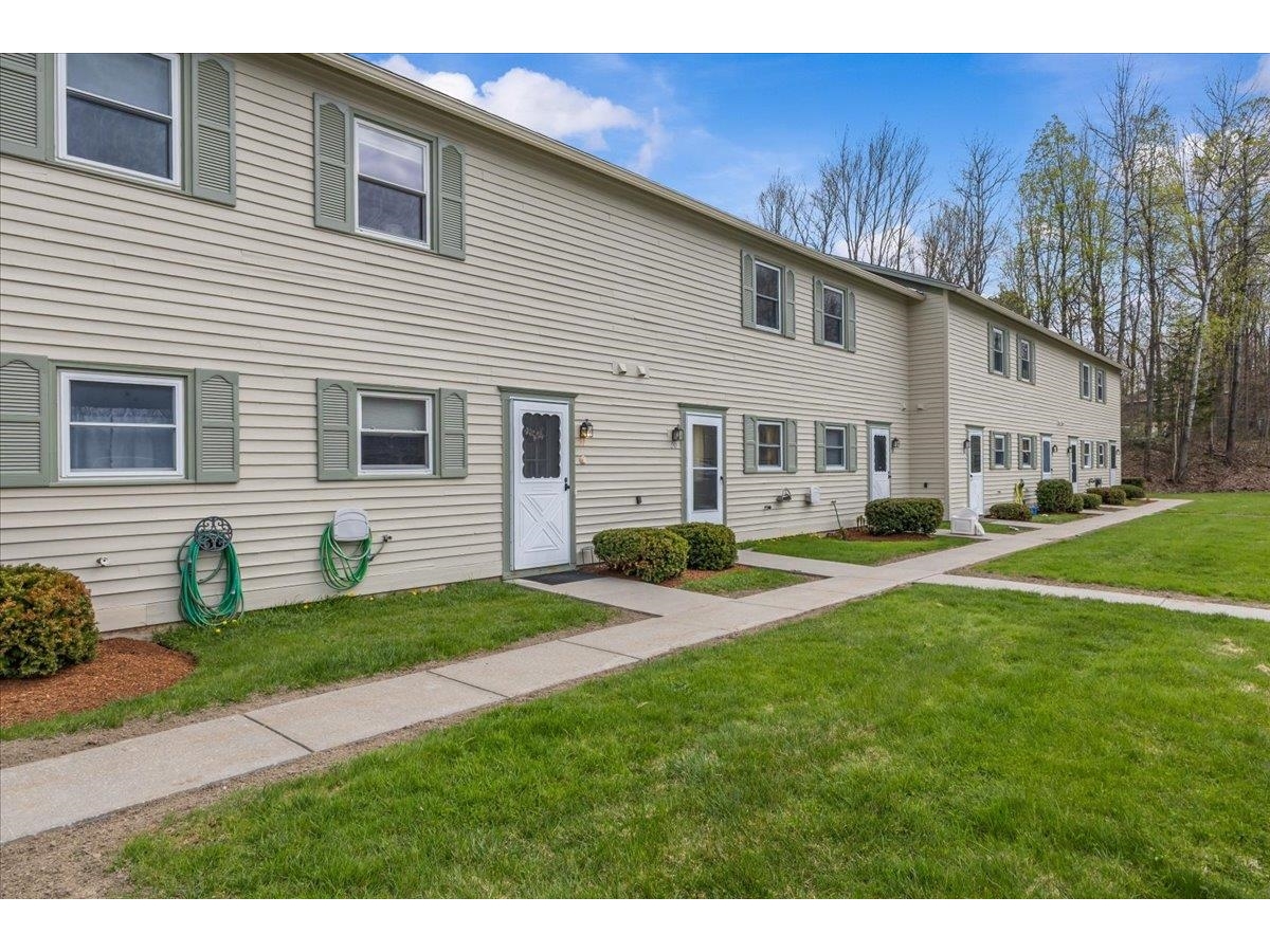 51 Densmore Drive, Essex Junction