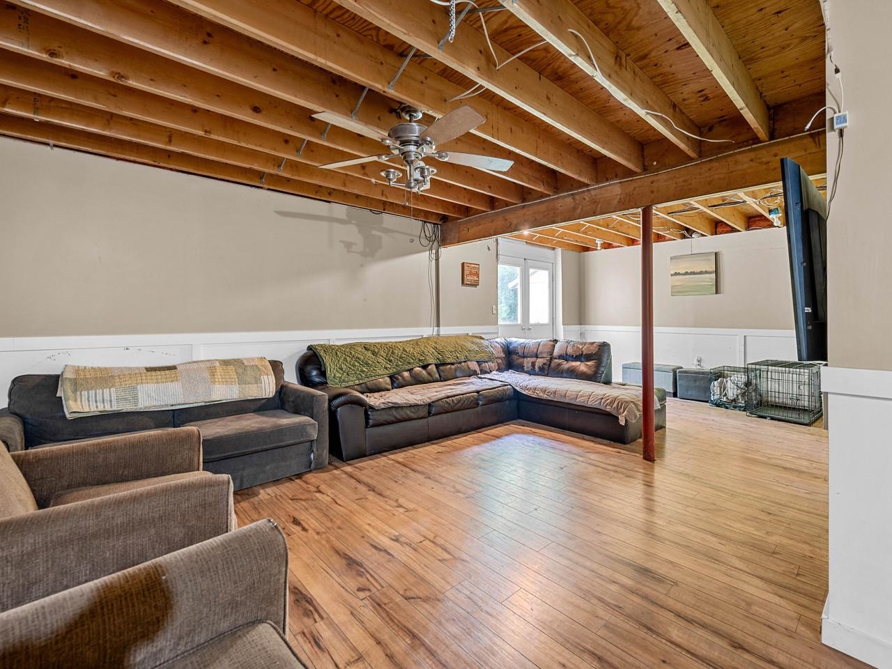 Basement with walkout