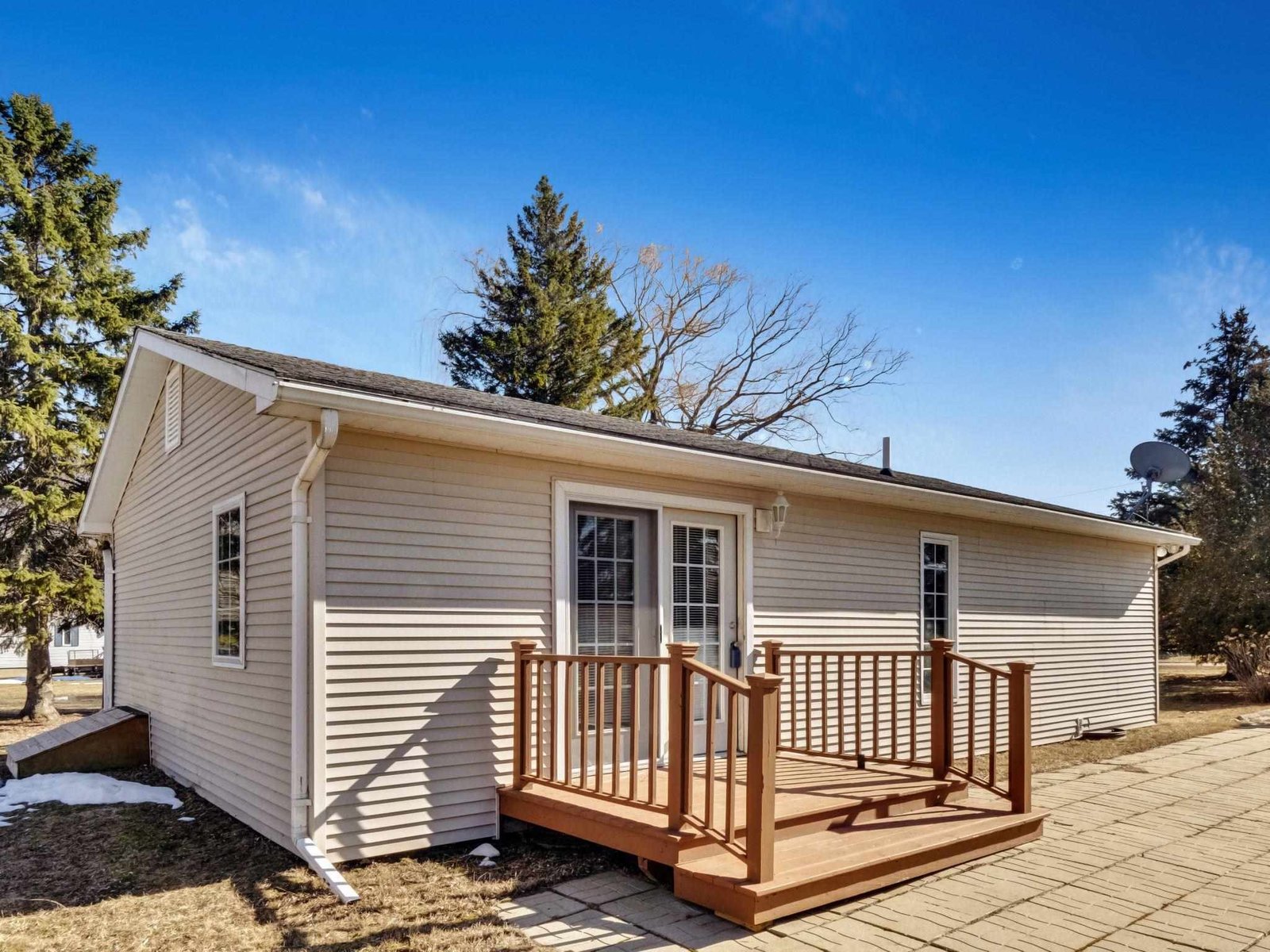 51 Jayview Drive
