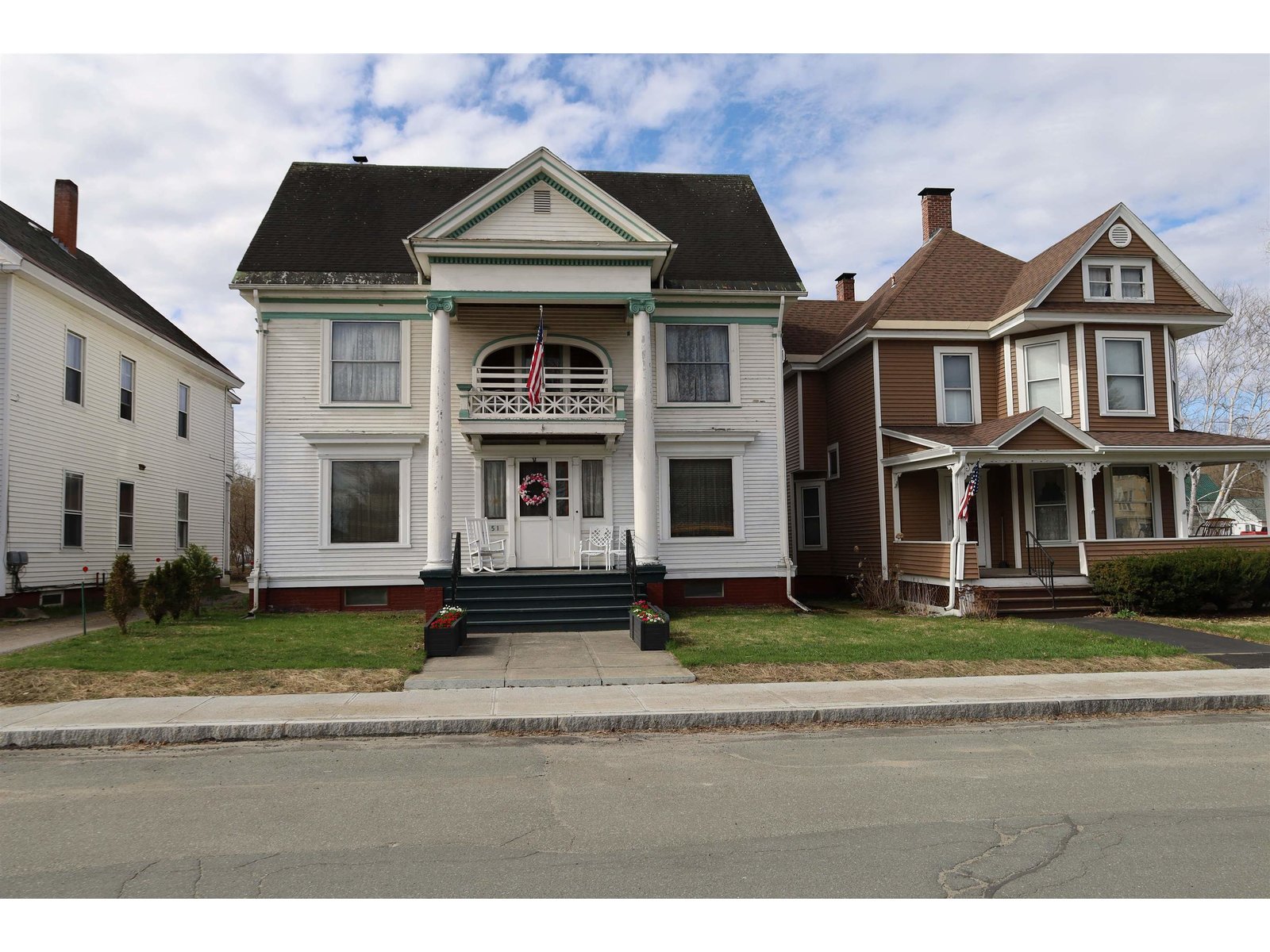 51 Maple Street