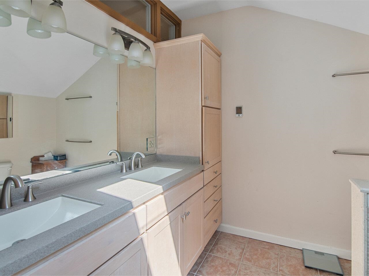 Upstairs bathroom