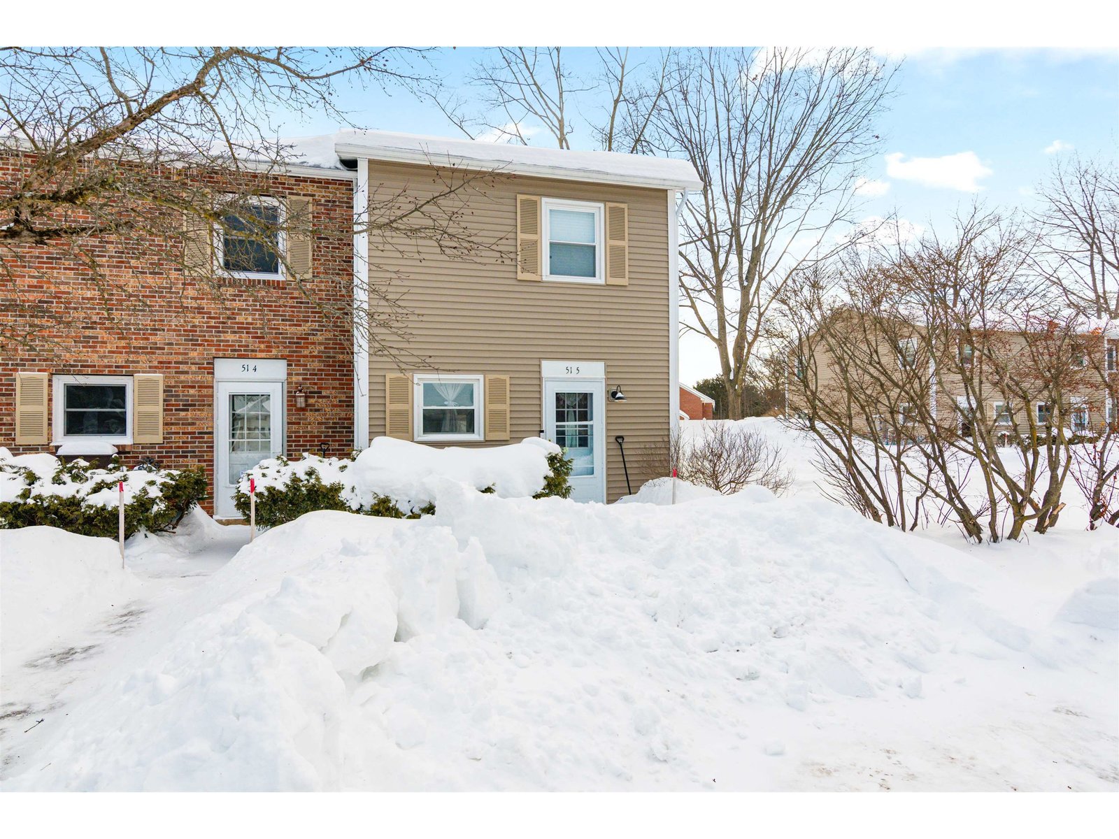 51 Red Pines Lane, Unit 5