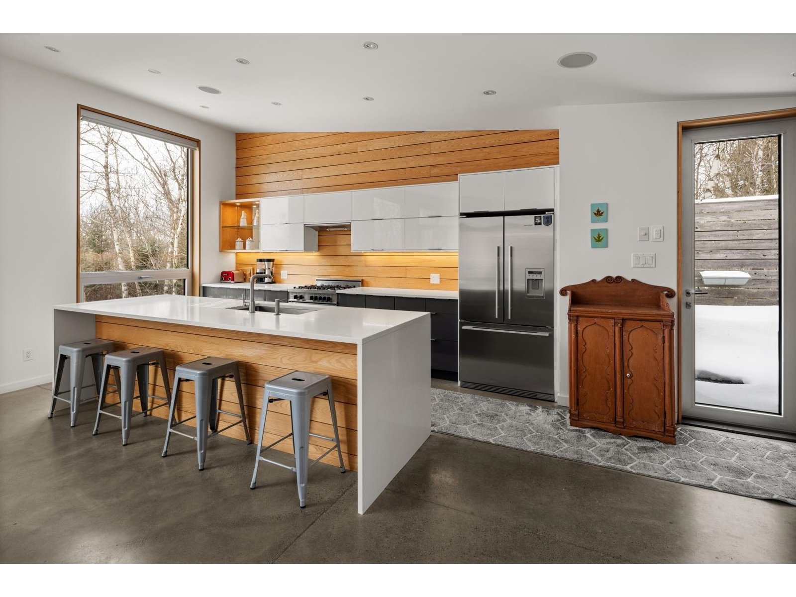 51 Rushford Valley Road