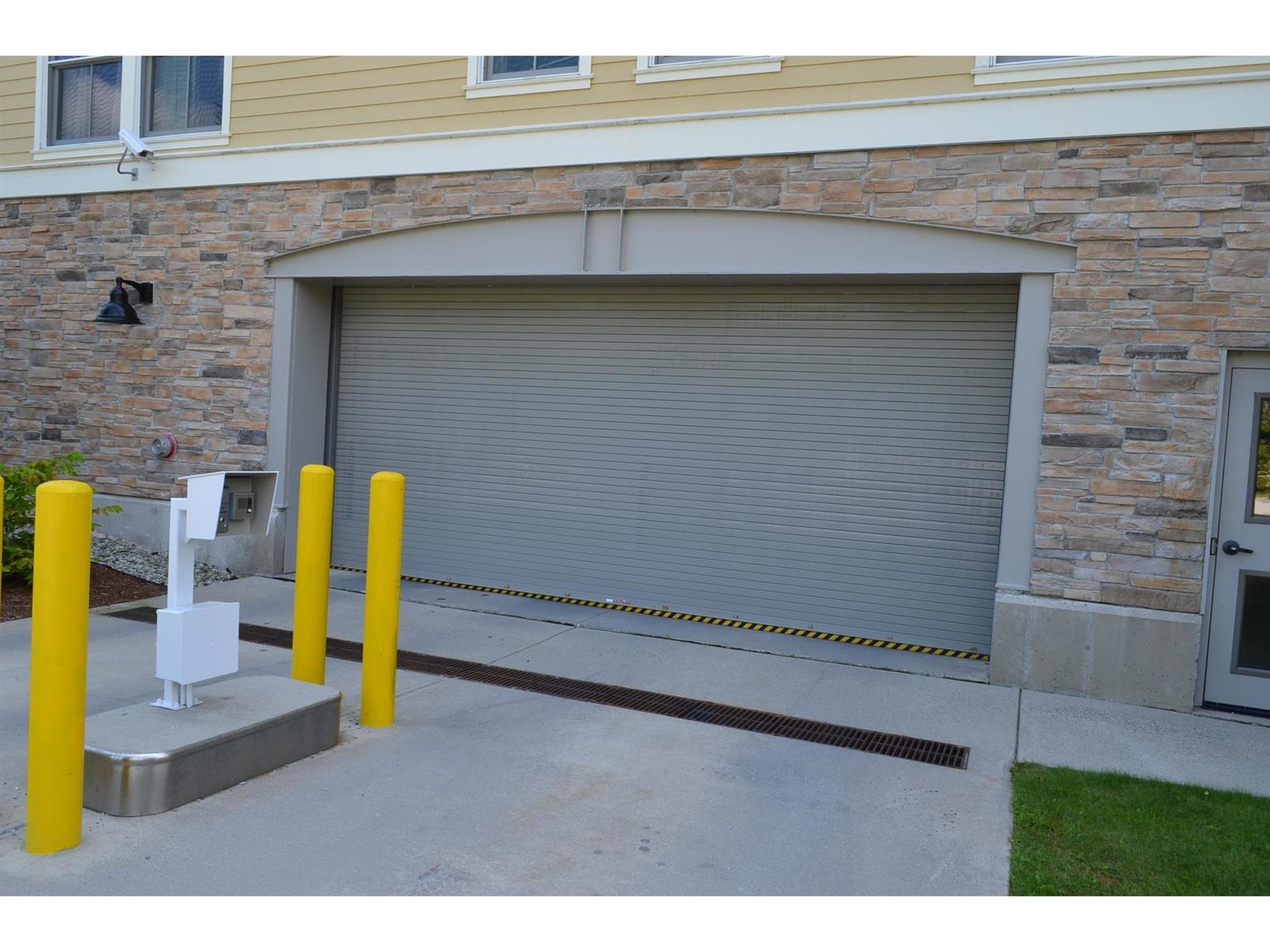 Heated Garage parking