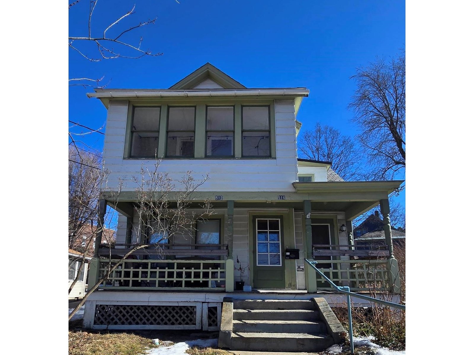 512-514 Saint Paul Street