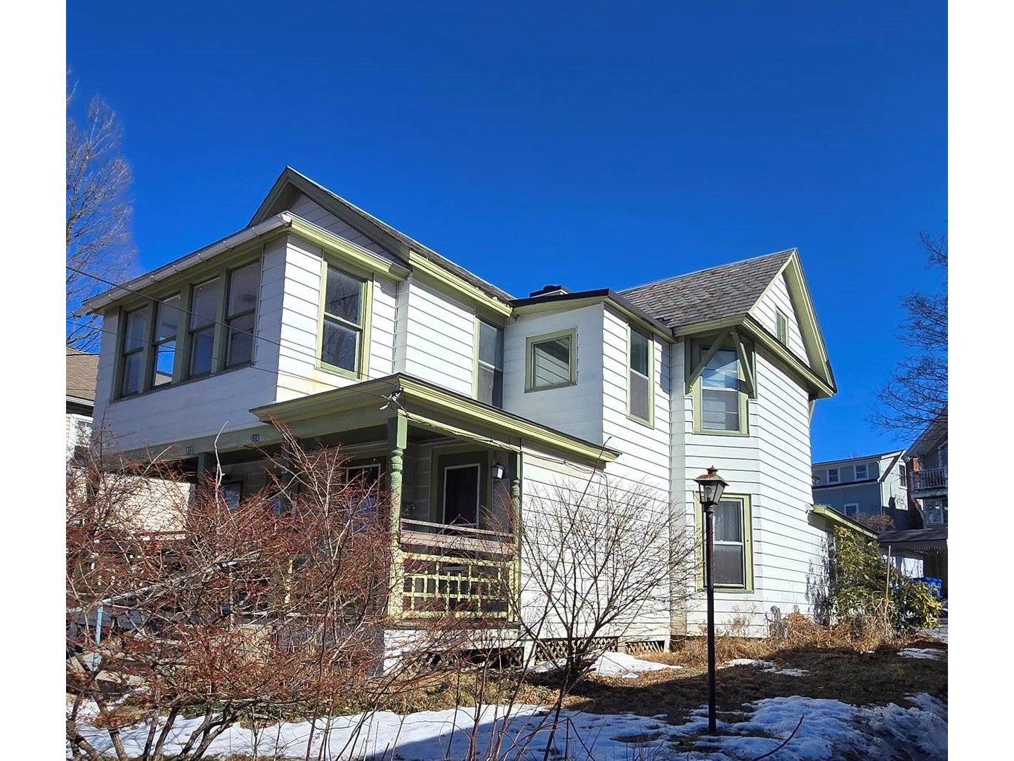 512-514 Saint Paul Street
