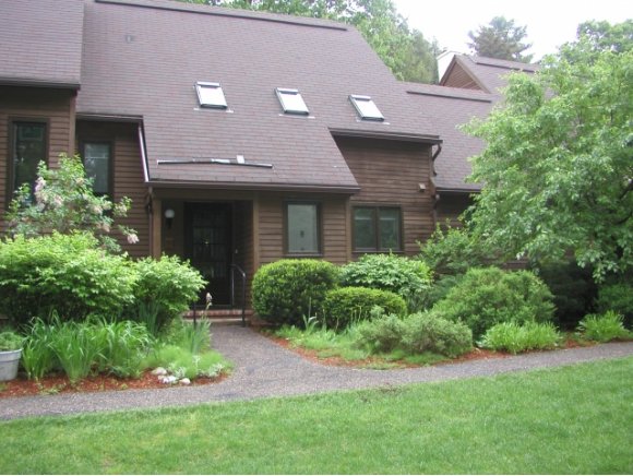 512 Acorn Ln, Unit 512
