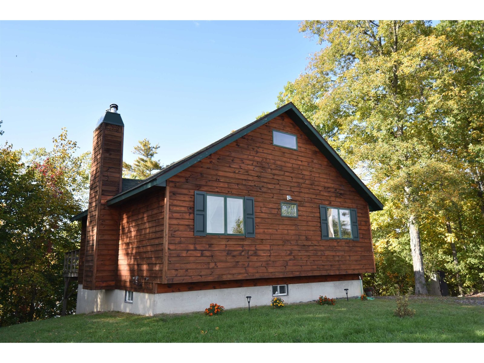 512 Delong Lane