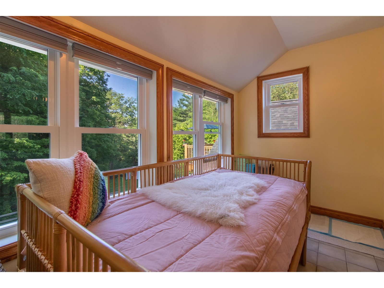Sunroom off the 2nd upstairs bedroom