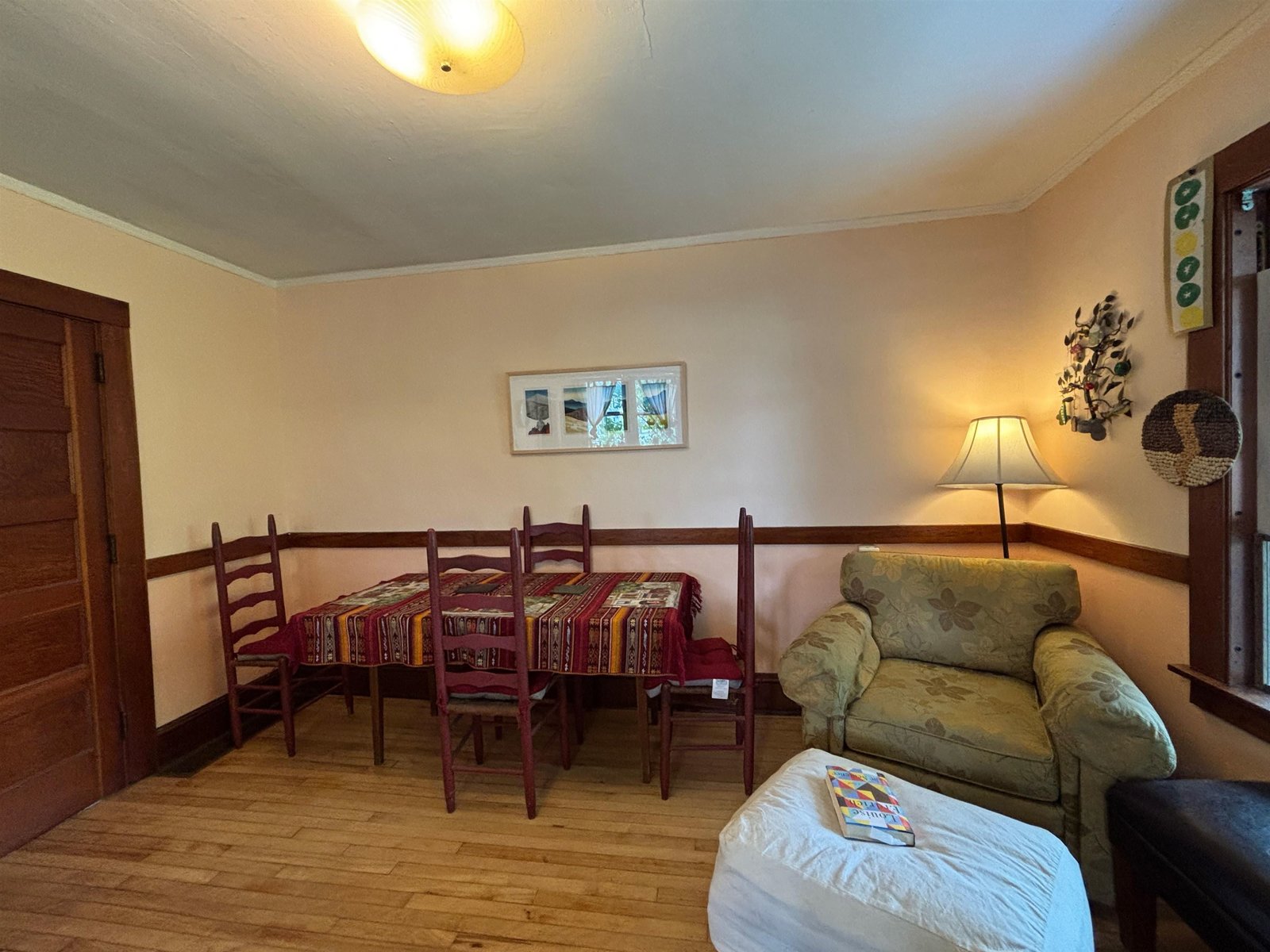 Welcoming Living Room