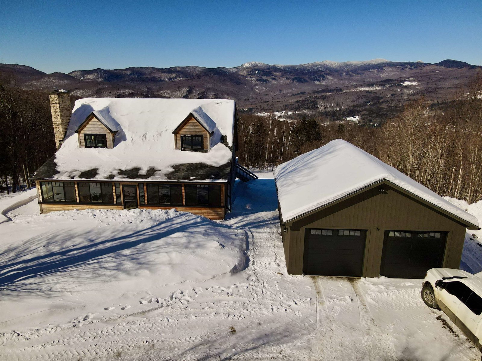 516 Cartwheel Road