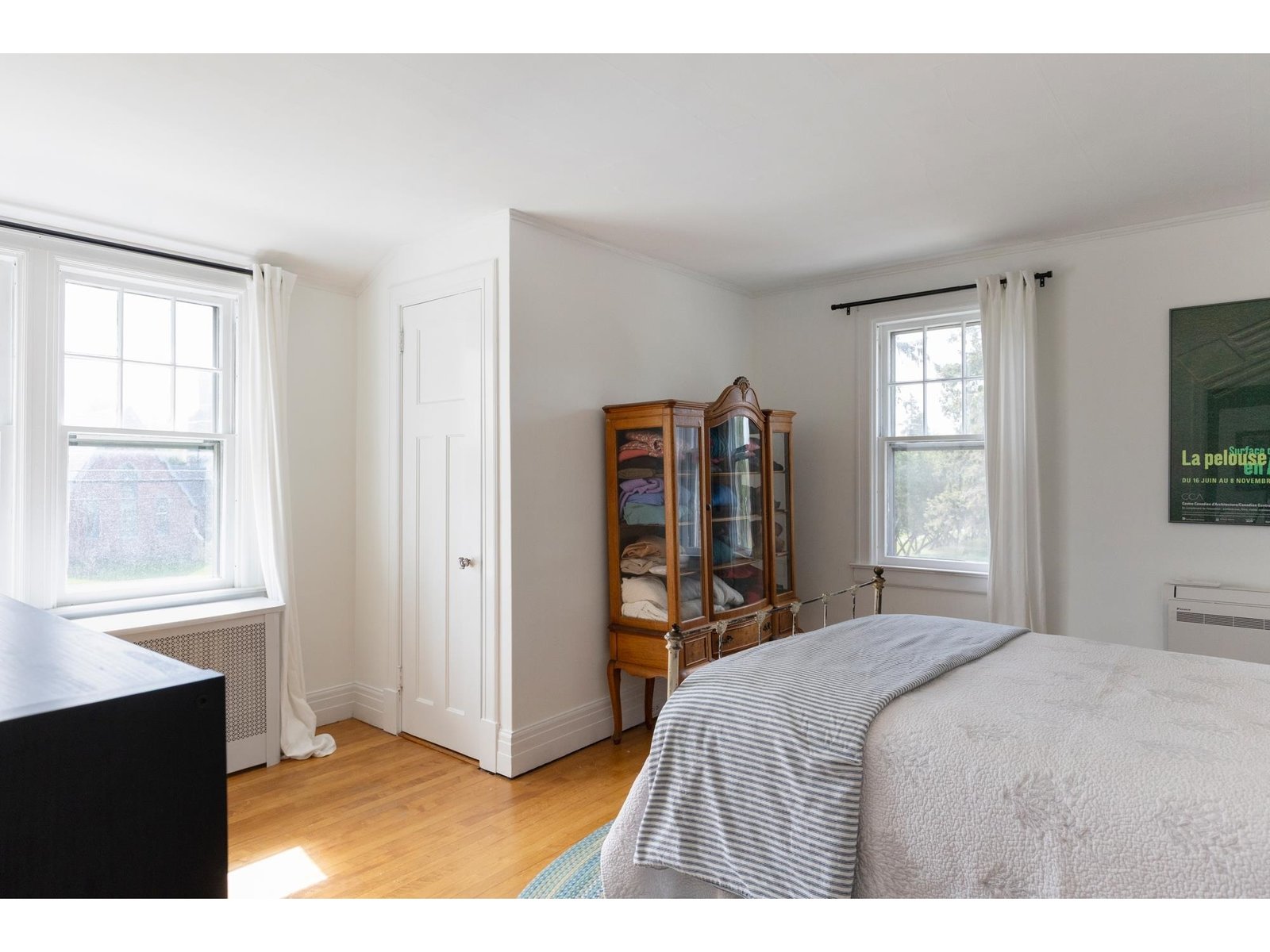 Main House - Second Bedroom