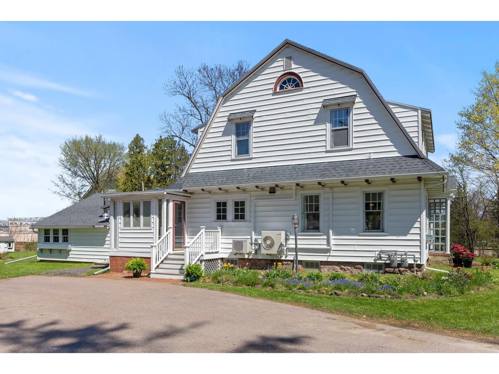 5166 Shelburne Road