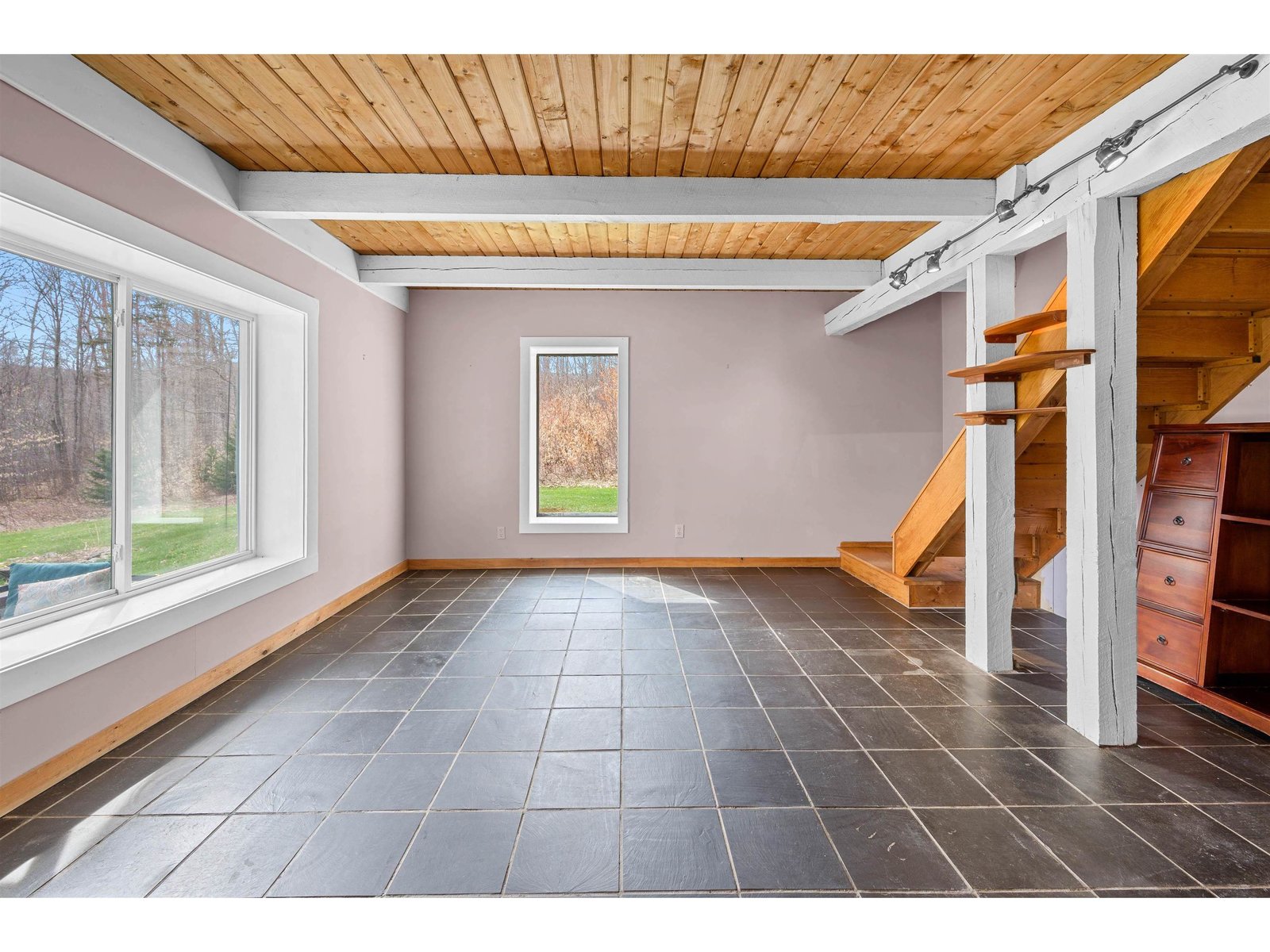 518 Hampshire Hill Road