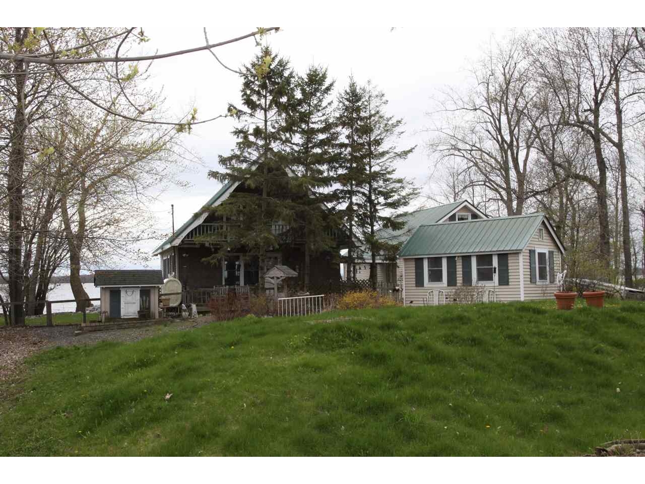 518 Lakewood Drive Swanton, Vermont Sold in 2017